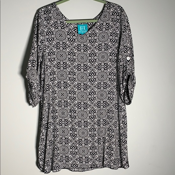ESCAPADA TUNIC SIZE M - Picture 1 of 7